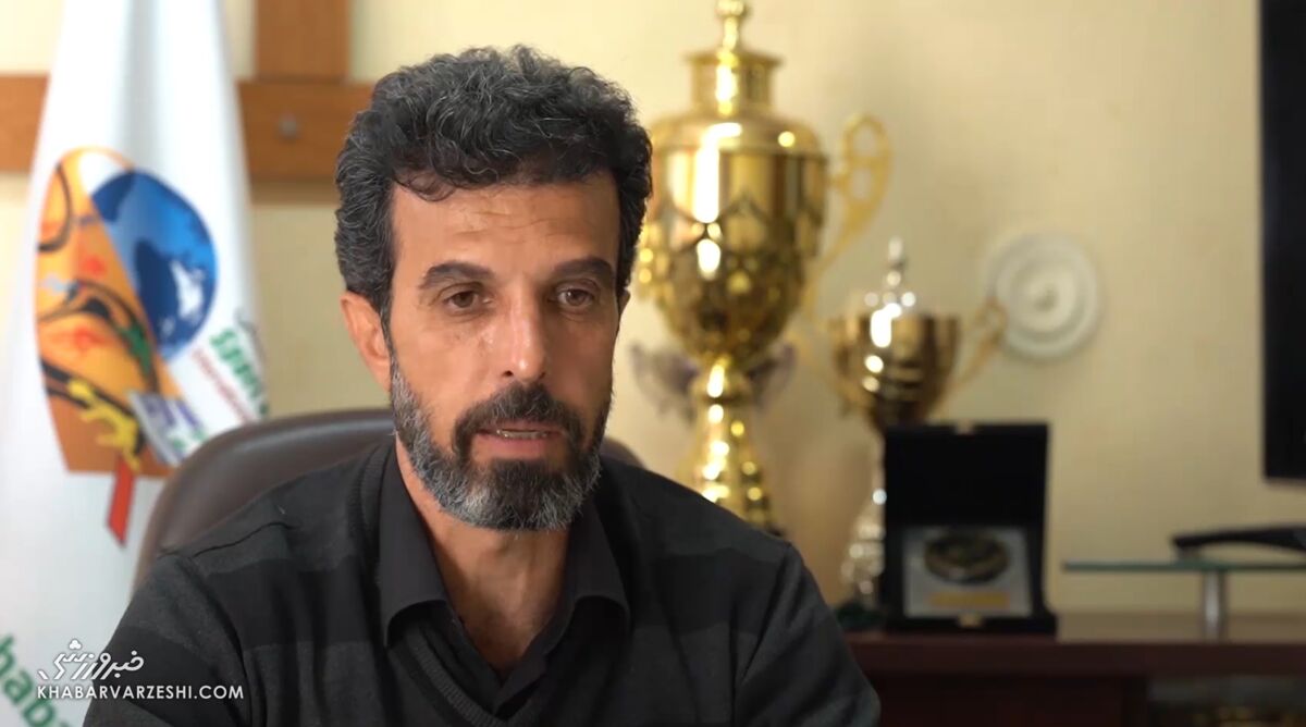 سیانکی: آقای انصاریفرد! نمیخواهد شما به من درس اخلاق بدهی!/ گزارشم بد نبود، همه دیدند تیم ملی در نیمه اول خوب بازی نکرد/ قلعه نویی بچه جنوب شهر است اما… سیانکی: آقای انصاریفرد! نمیخواهد شما به من درس اخلاق بدهی!/ گزارشم بد نبود، همه دیدند تیم ملی در نیمه اول خوب بازی نکرد/ قلعه نویی بچه جنوب شهر است اما…