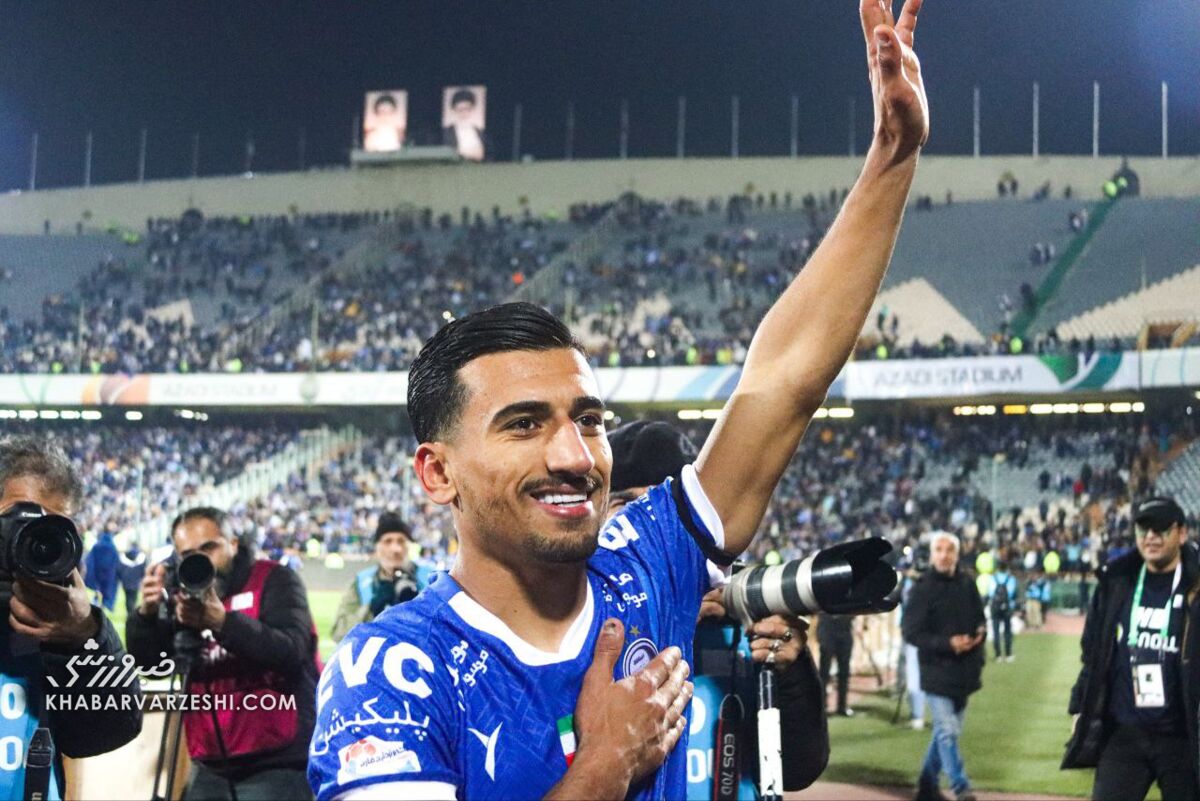 یک استقلالی بمب انگیزه شد یک استقلالی بمب انگیزه شد