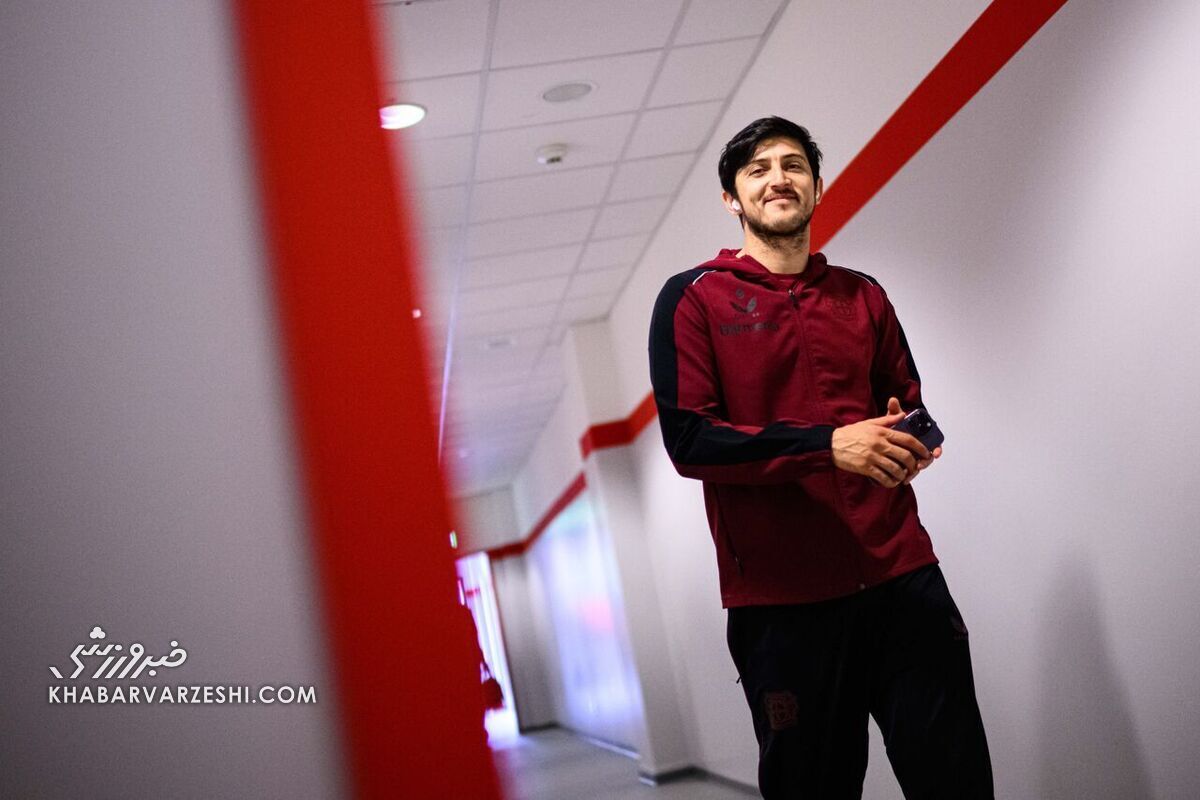 ویدیو| سردار آزمون شاد و خوشحال جشن تولد گرفت/ رستوران کامل تحت اختیار مهاجم ایرانی ویدیو| سردار آزمون شاد و خوشحال جشن تولد گرفت/ رستوران کامل تحت اختیار مهاجم ایرانی