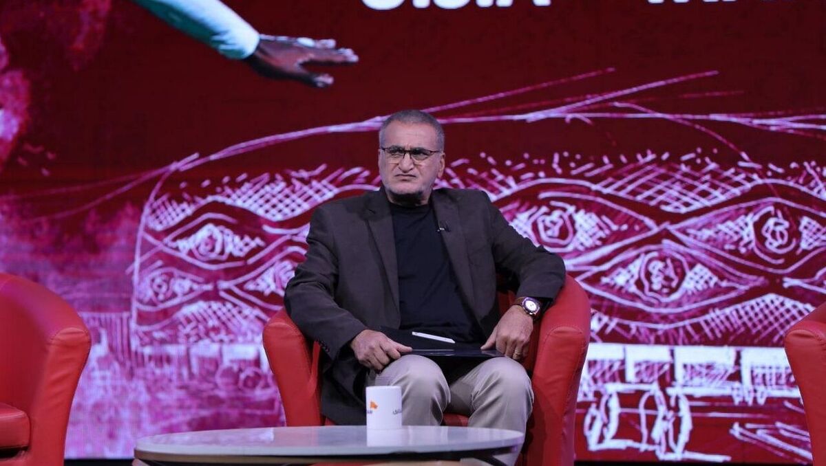 رییس استقلالی با تراکتور ۵ گل از استقلال خورده بود! رییس استقلالی با تراکتور ۵ گل از استقلال خورده بود!