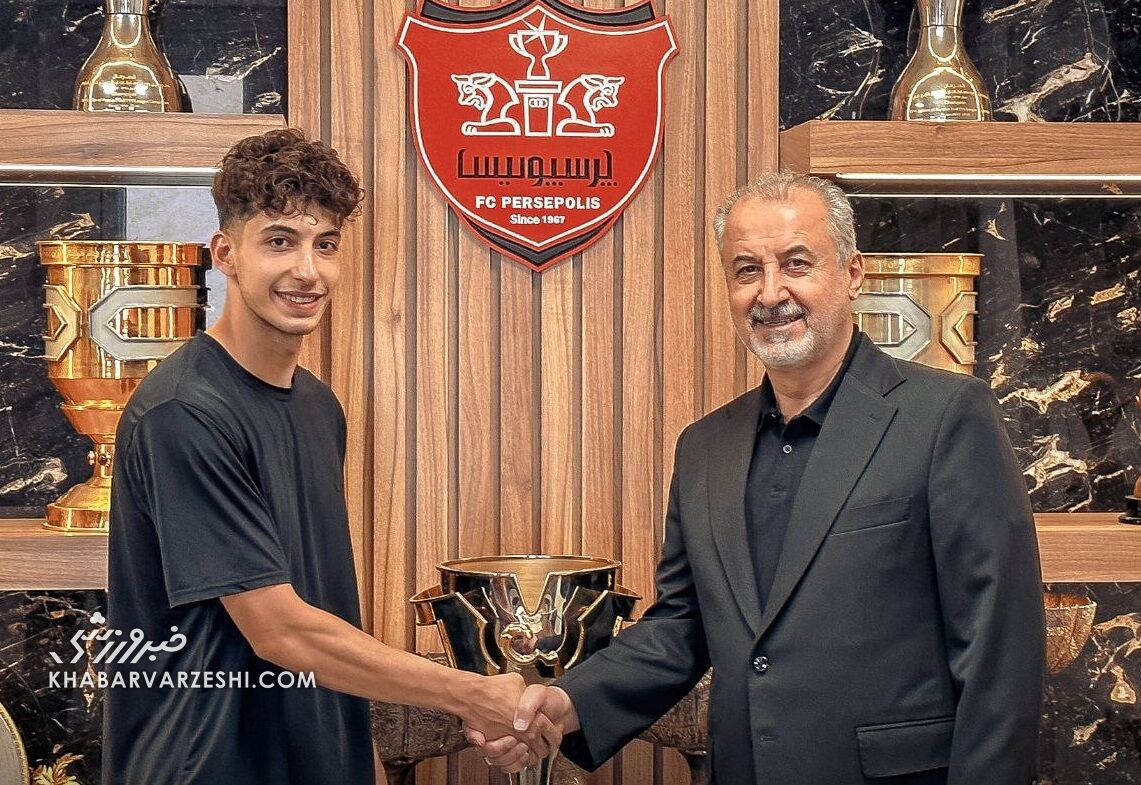 از پرسپولیس به لیگ دو؛ خرید عجیب درویش بازیکن تستی شد! از پرسپولیس به لیگ دو؛ خرید عجیب درویش بازیکن تستی شد!