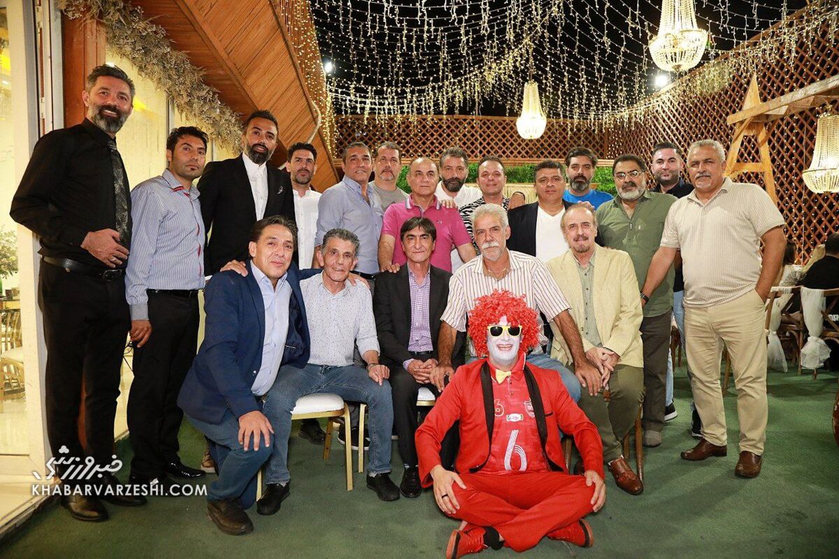 تصویری دیده نشده از بزرگان پرسپولیس در یک جشن خودمانی تصویری دیده نشده از بزرگان پرسپولیس در یک جشن خودمانی