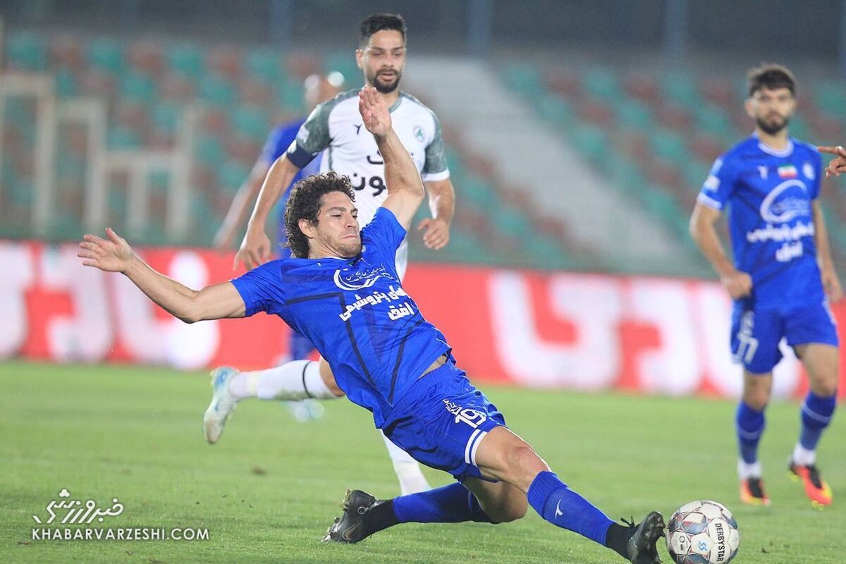 واکنش کامیابینیا به درگیری با بازیکن استقلال؛ این پیروزی لازم بود! واکنش کامیابینیا به درگیری با بازیکن استقلال؛ این پیروزی لازم بود!