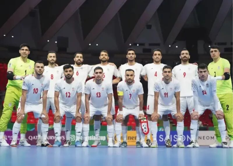 فوتسالیستهای ایران مقابل روسیه ایستادند فوتسالیستهای ایران مقابل روسیه ایستادند