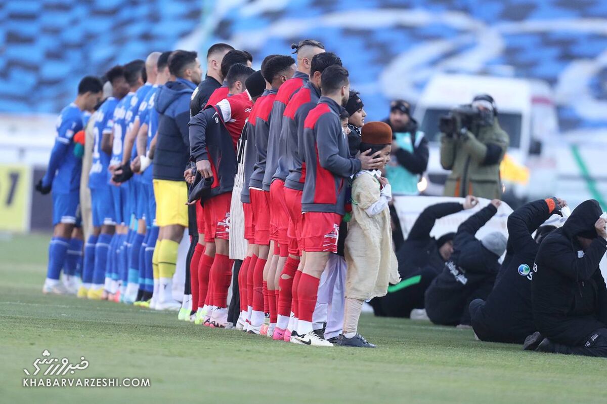 ویدیو| علیرضا منصوریان: جای استقلال و پرسپولیس در آزادی است؛ لااقل بگذارید مشهد بازی کنند! ویدیو| علیرضا منصوریان: جای استقلال و پرسپولیس در آزادی است؛ لااقل بگذارید مشهد بازی کنند!