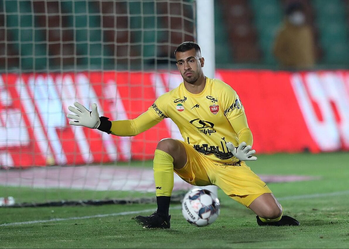 دروازهبان پرسپولیس به خانه بخت رفت +عکس دروازهبان پرسپولیس به خانه بخت رفت +عکس
