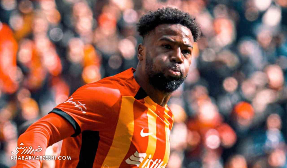 استقلال رسماً اعلام کرد؛ توافق با گلر لالیگایی و مهاجم خارجی در مسیر تهران استقلال رسماً اعلام کرد؛ توافق با گلر لالیگایی و مهاجم خارجی در مسیر تهران