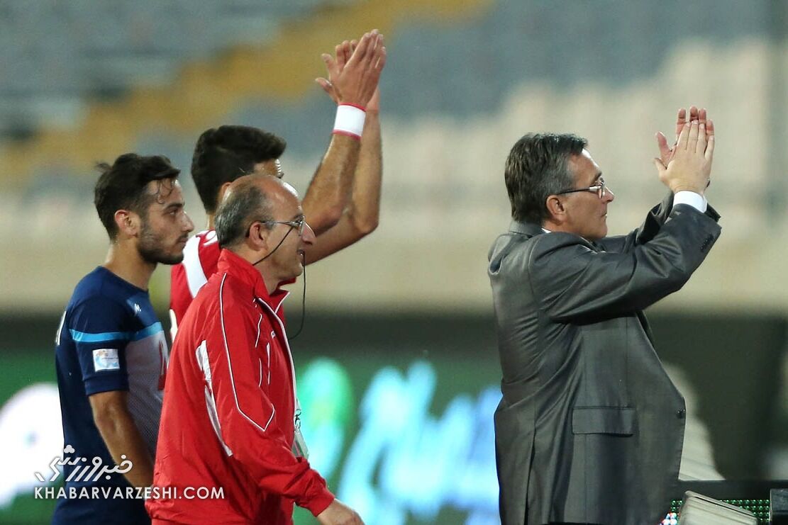 برانکو تکلیف پرسپولیس را روشن کرد/ پاسخ نهایی و قطعی سرمربی کروات به پیشنهاد سرخها برانکو تکلیف پرسپولیس را روشن کرد/ پاسخ نهایی و قطعی سرمربی کروات به پیشنهاد سرخها