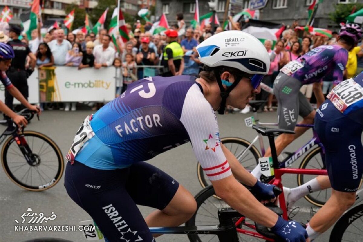 خرابکاری احمقانه پلیس وسط مسابقه رسمی +ویدیو خرابکاری احمقانه پلیس وسط مسابقه رسمی +ویدیو