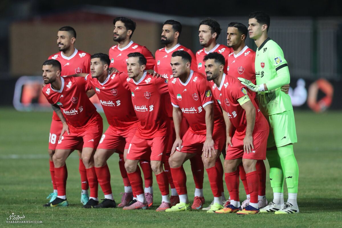با پرسپولیس لج میکنند/ هرکس جای هاشمیان بود همین نتیجه را میگرفت با پرسپولیس لج میکنند/ هرکس جای هاشمیان بود همین نتیجه را میگرفت
