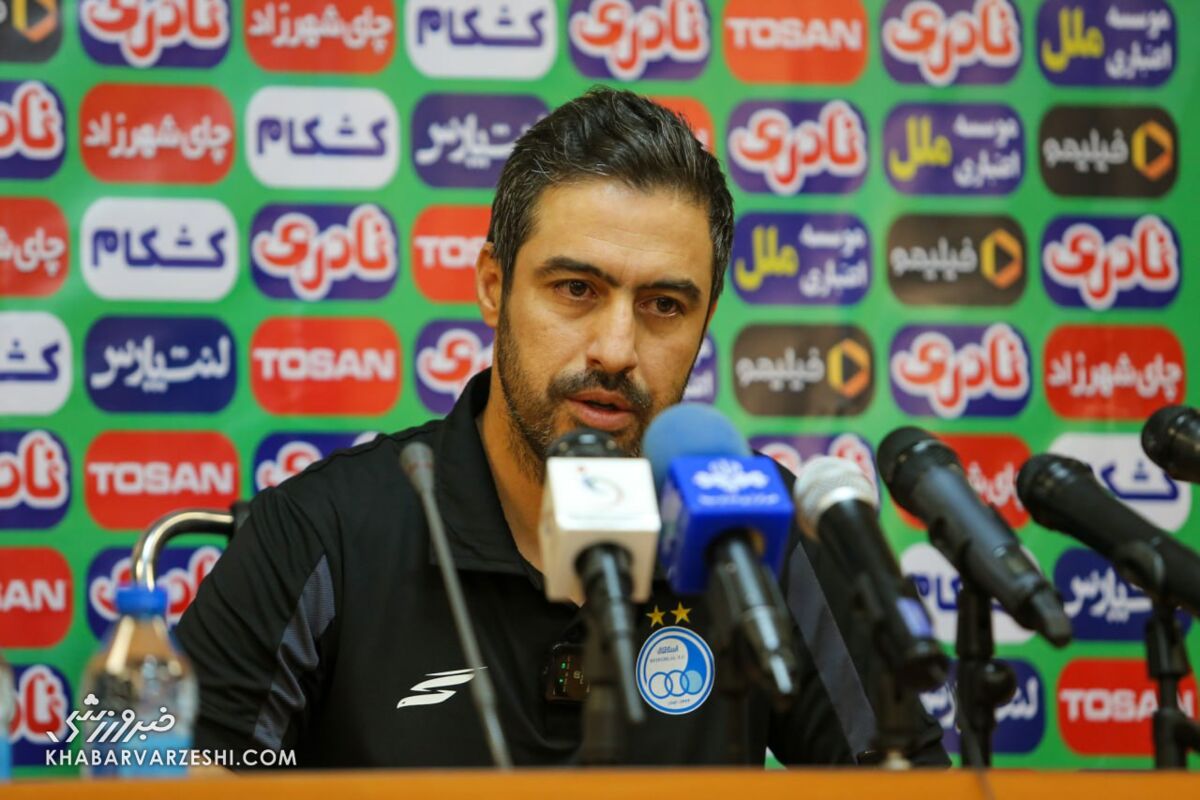 مربی استقلال: برخی خصومت شخصی دارند!/ از خانم استقلالی خجالت کشیدم مربی استقلال: برخی خصومت شخصی دارند!/ از خانم استقلالی خجالت کشیدم