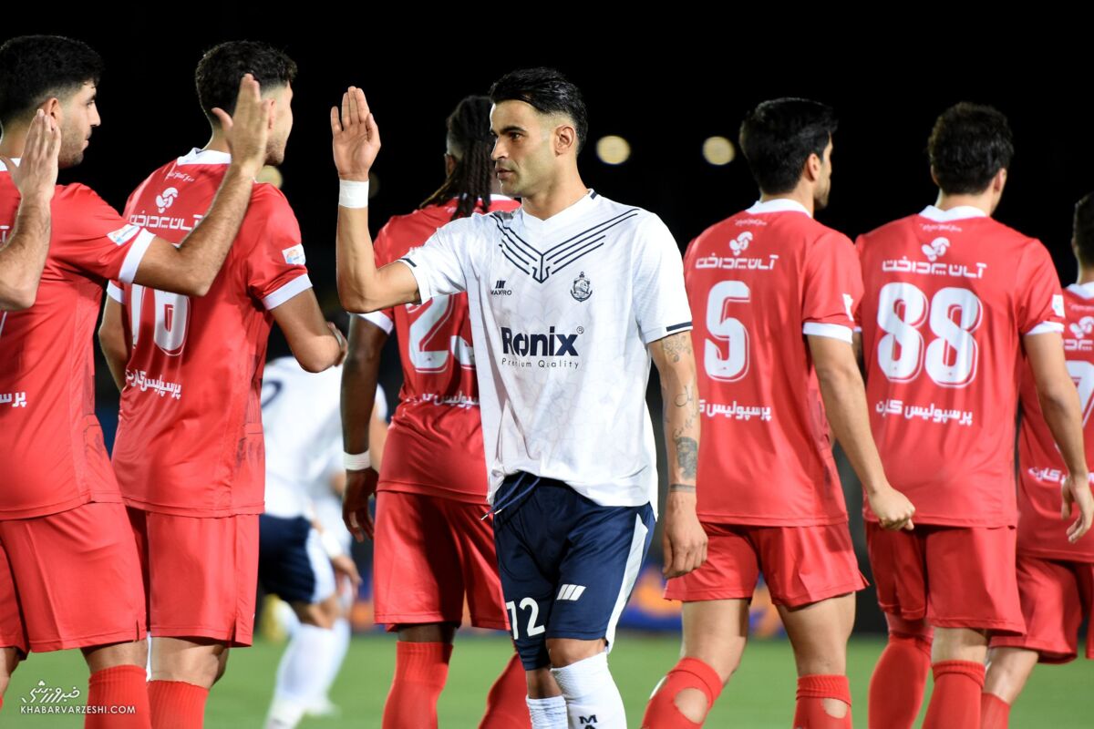 شوک بزرگ به عیسی آلکثیر؛ احتمال یک اتفاق بسیار تلخ برای مهاجم خبرساز! شوک بزرگ به عیسی آلکثیر؛ احتمال یک اتفاق بسیار تلخ برای مهاجم خبرساز!