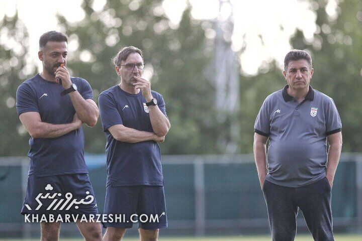پدیده پرسپولیس و سه بازیکن دیگر چشمانتظار تایید قلعهنویی پدیده پرسپولیس و سه بازیکن دیگر چشمانتظار تایید قلعهنویی