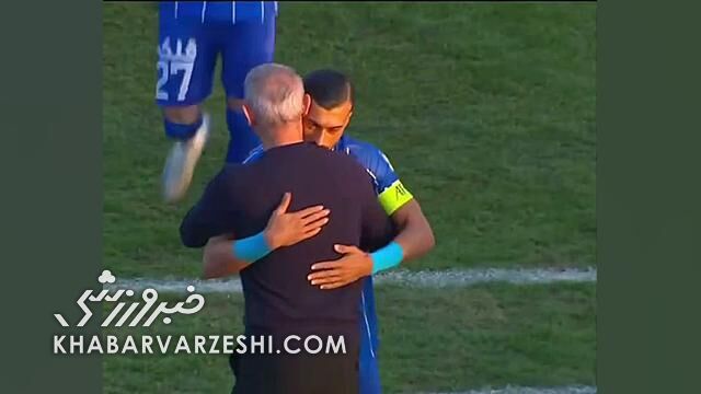 ویدیو| رامین رضاییان در آغوش یحیی گل محمدی ویدیو| رامین رضاییان در آغوش یحیی گل محمدی