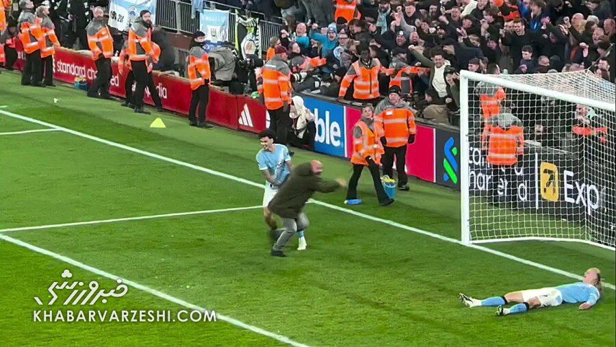 ویدیو| جیمی جامپ و هالند در آغوش هم وسط زمین! ویدیو| جیمی جامپ و هالند در آغوش هم وسط زمین!