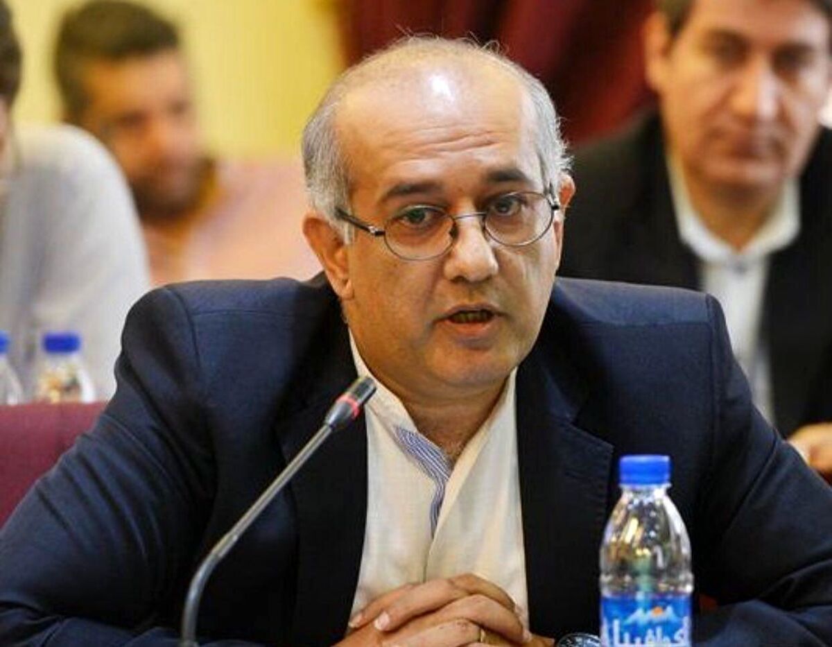 عکس| مدیررسانه‌ای جدید باشگاه استقلال معارفه شد