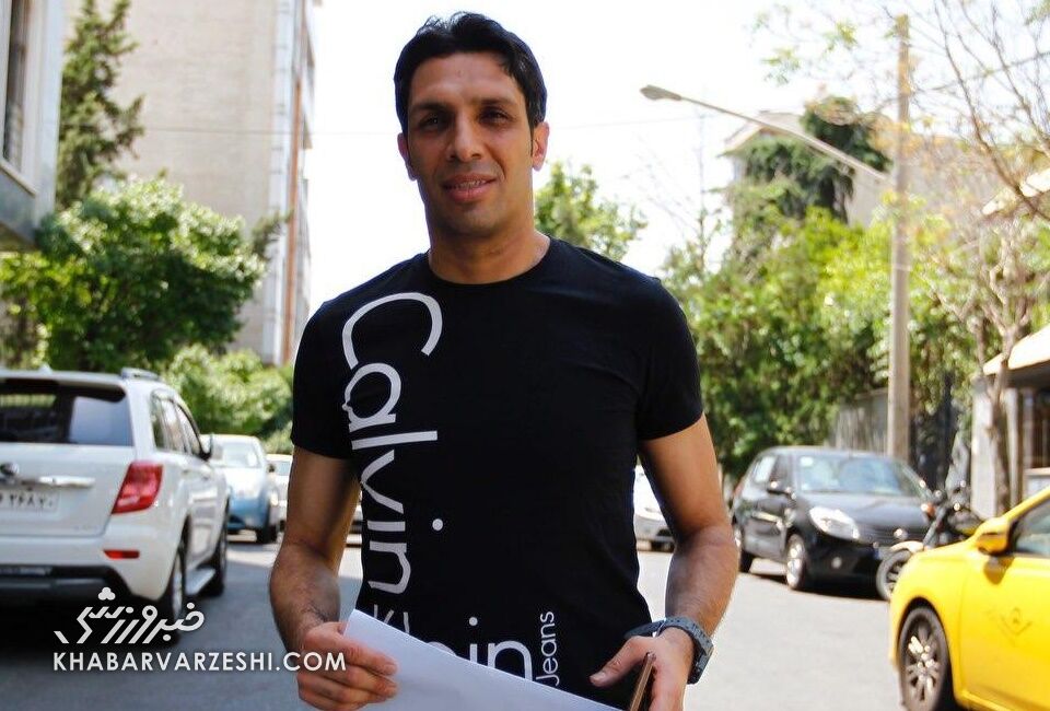 سپهر حیدری: برخی مدیران به پرسپولیس ضربه زدند
 سپهر حیدری: برخی مدیران به پرسپولیس ضربه زدند