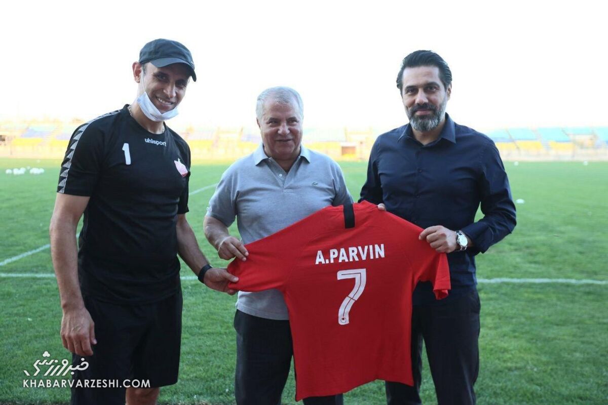 تعریف سلطان قرمزها از بازی استقلال/ پیش‌بینی پروین در خصوص صعود تیم‌های ایرانی