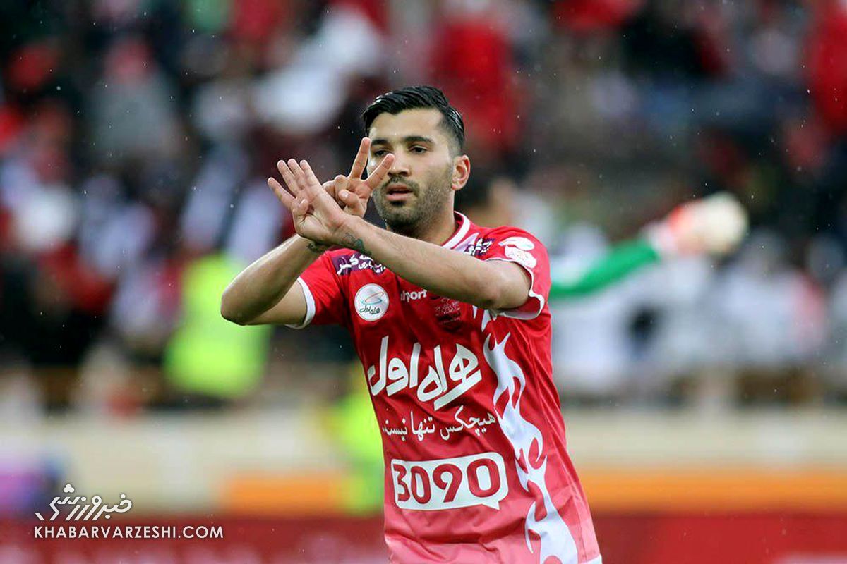 محسن مسلمان رسماً به پرسپولیس پیوست/ بازگشت مهندس به جمع سرخها +عکس