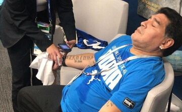 آخرین خبر از وضعیت مارادونا در بستر بیماری