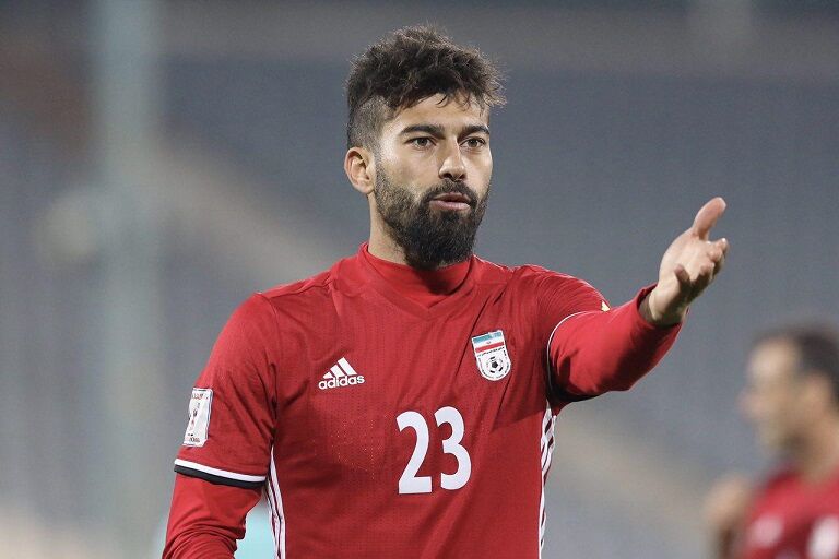 موافقت یحیی با پرسپولیسی شدن رضاییان / مدافع سابق سرخ ها به ایران آمد