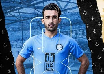 عکس| پیراهن ۸ آبی بر تن بختیار رحمانی