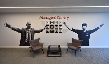 عکس| دفتر کار جدید و جذاب رئیس قرمزها