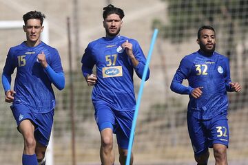 طاهرخانی با پرسپولیس مذاکره کرد، با پیکان بست