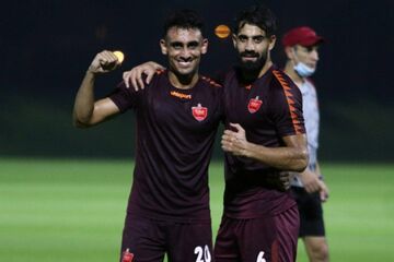 توافق مهاجم سابق پرسپولیس با باشگاه عربی/ رونمایی از نخستین بازیکن ایرانی تاریخ لیگ بحرین