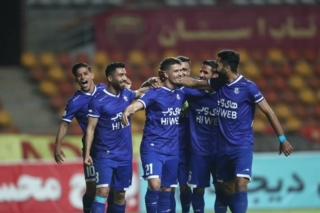 گلزنی وریا غفوری به فولاد از روی نقطه پنالتی