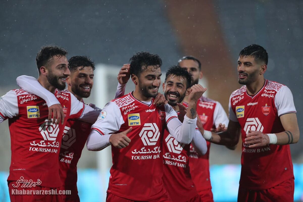 پرسپولیسِ یحیی گلمحمدی خارج از خانه نمیبازد اما...  پرسپولیسِ یحیی گلمحمدی خارج از خانه نمیبازد اما...