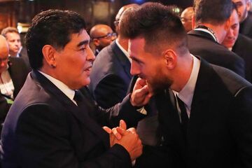 عکس| واکنش مسی به درگذشت مارادونا