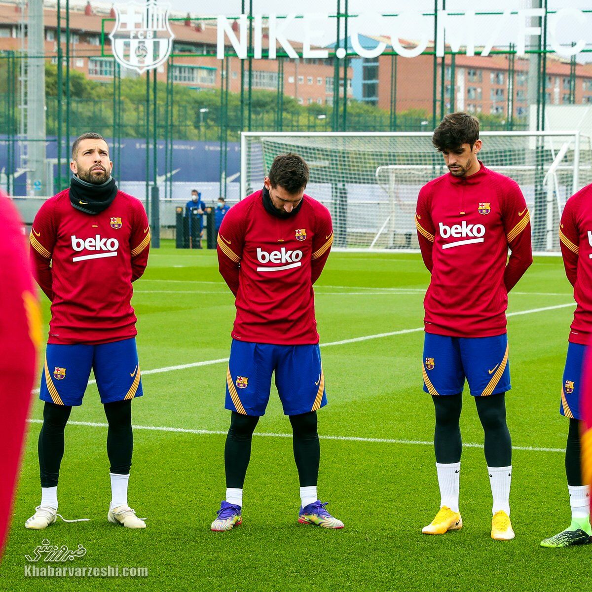 سکوت در تمرین بارسلونا برای مارادونا