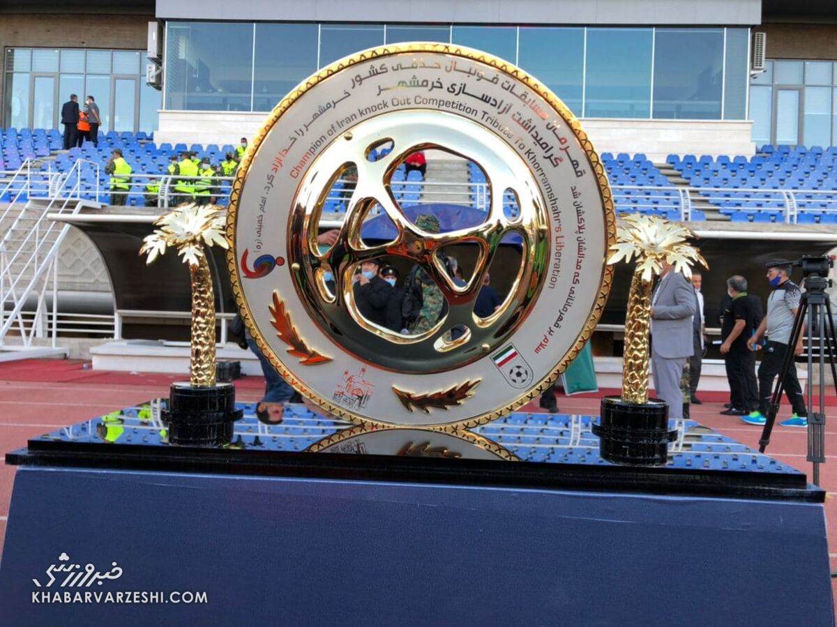 جزئیات زمان و مکان برگزاری فینال جام حذفی در استان کرمان
 جزئیات زمان و مکان برگزاری فینال جام حذفی در استان کرمان