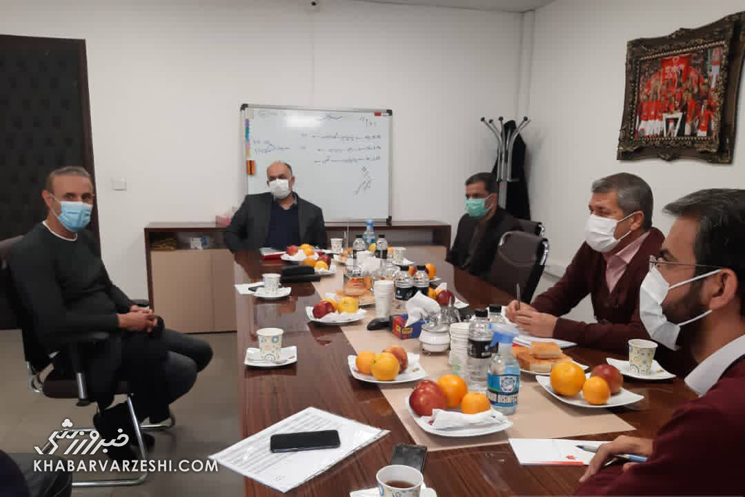 هیئت مدیره باشگاه پرسپولیس ۴ عضو دارد! هیئت مدیره باشگاه پرسپولیس ۴ عضو دارد!