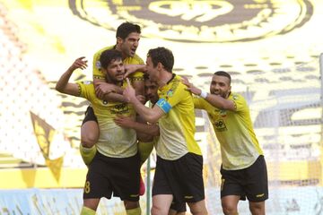 گزارش تصویری| جشنواره گل سپاهان مقابل نساجی مازندران