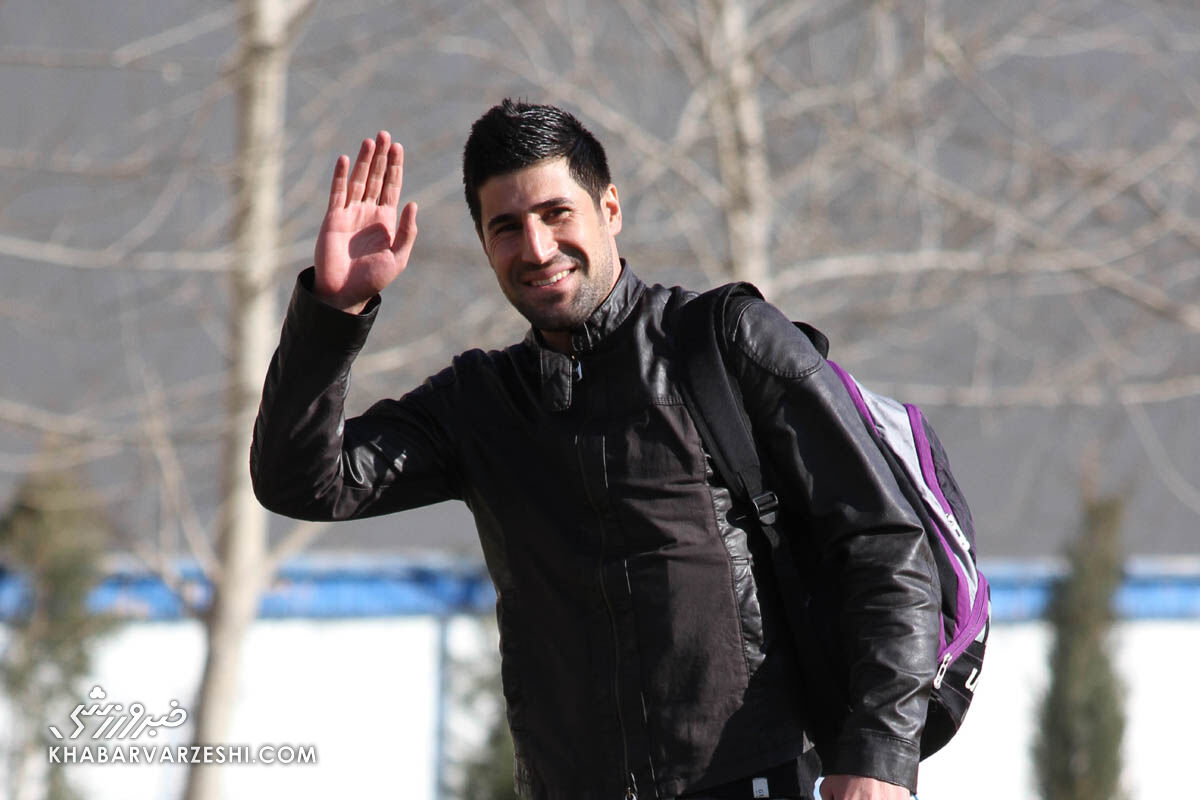 هاشم بیکزاده: وریا نمیخواست قراردادش در دسترس همگان باشد! هاشم بیکزاده: وریا نمیخواست قراردادش در دسترس همگان باشد!