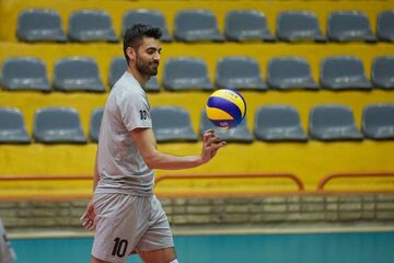 ستاره ایرانی راهی ترکیه شد