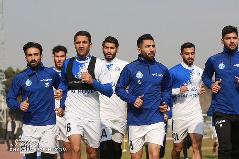 تمرین استقلال دی 99