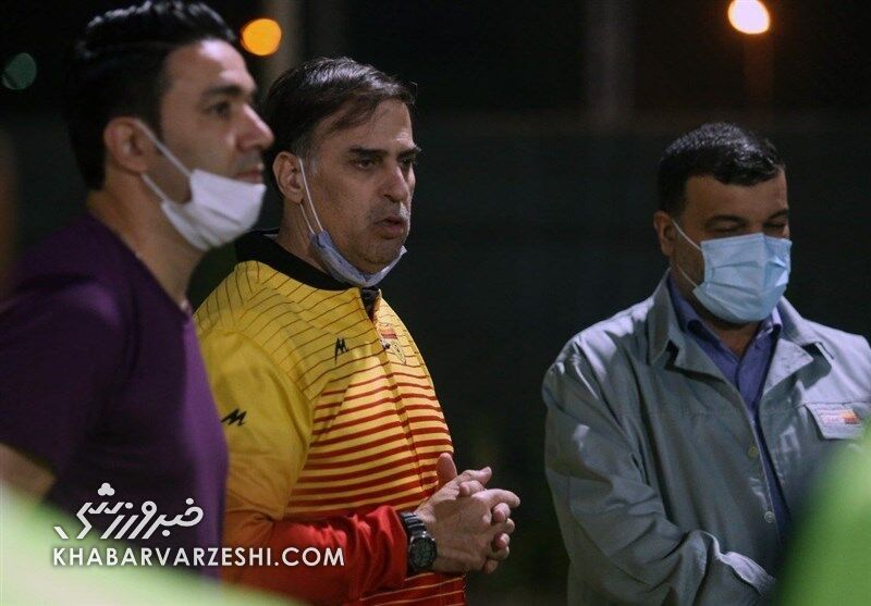 سعید آذری: بفرمایید کل لیگ را به خاطر این دو تیم تعطیل کنید!