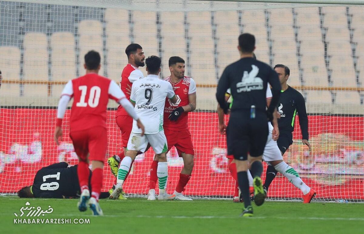 سعید آقایی: بازیکن حریف فحش ناموسی داد