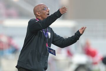 سرمربی تیم منتظری اخراج شد