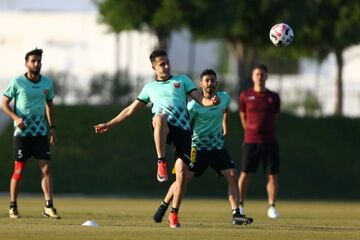 پیشنهاد یک استقلالی به هافبک پرسپولیس/ مقصد این بازیکن تغییر می‌کند؟