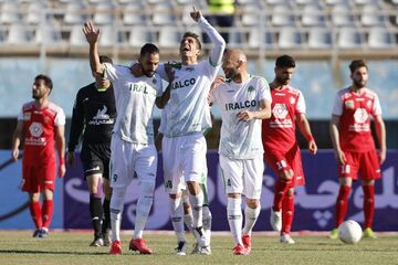 گزارش تصویری| اولین شکست پرسپولیس در لیگ بیستم مقابل آلومینیوم اراک
