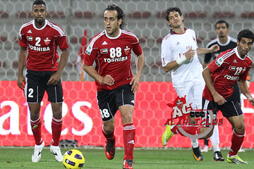 تمجید ستاره اماراتی از علی کریمی/ جادوگر بهترین بازیکن تاریخ لیگ است