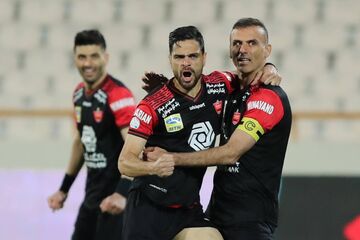 گزارش تصویری| سومین پیروزی متوالی سرخپوشان با دومین گل سه امتیازی حسینی