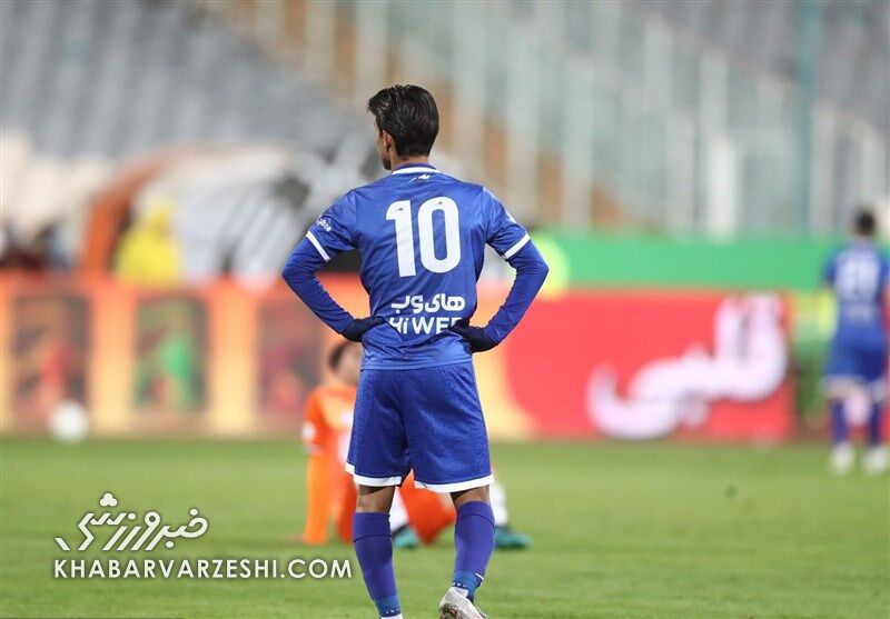 راز دلخوری ستاره استقلال/ قول ۲ میلیاردی داده بودند راز دلخوری ستاره استقلال/ قول ۲ میلیاردی داده بودند