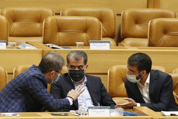 وکیل شفر دوباره استقلال را محکوم کرد!