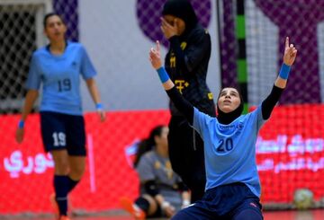 عکس| خشونت عجیب دختران فوتسالیست ایرانی در کویت/ کریمی راهی بیمارستان شد