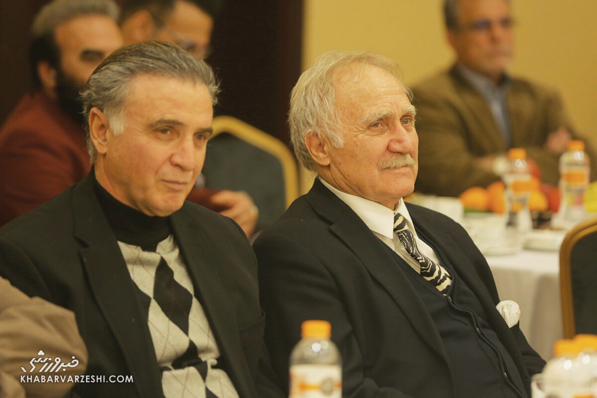 دروغ است؛ فیلم دربی را آتش نزدند/ بعد از زدن ۶ گل به تاج عذرخواهی کردیم/ میتوانستیم بیش از ۶ گل بزنیم اگر ... دروغ است؛ فیلم دربی را آتش نزدند/ بعد از زدن ۶ گل به تاج عذرخواهی کردیم/ میتوانستیم بیش از ۶ گل بزنیم اگر ...